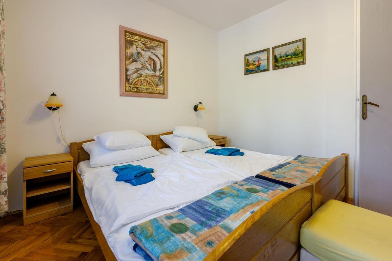 Apartments Villa 7 Crikvenica Εξωτερικό φωτογραφία