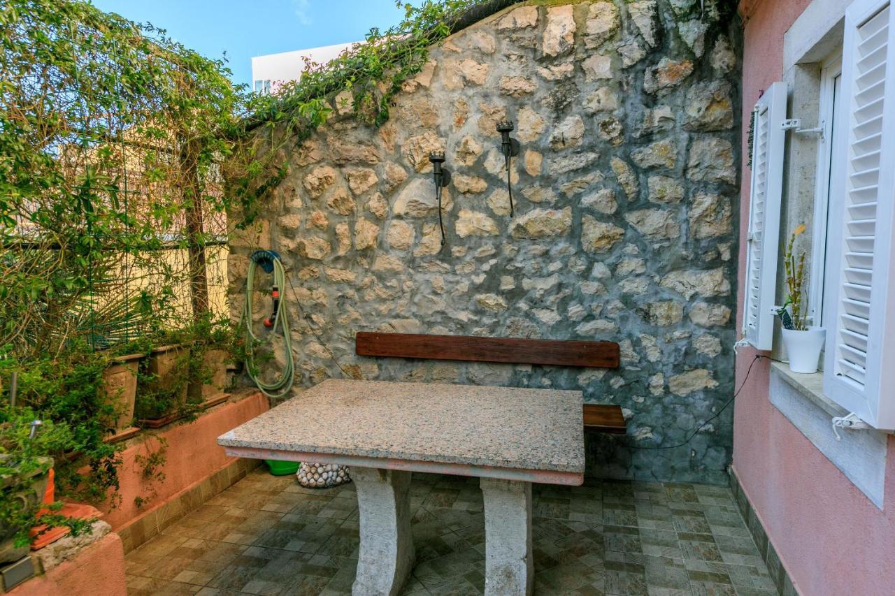 Apartments Villa 7 Crikvenica Εξωτερικό φωτογραφία