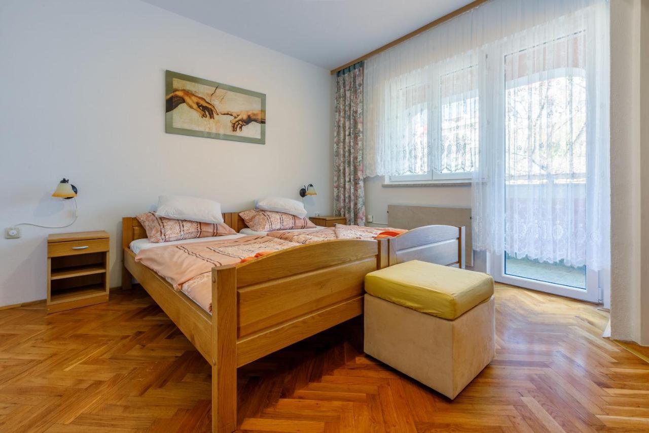 Apartments Villa 7 Crikvenica Εξωτερικό φωτογραφία